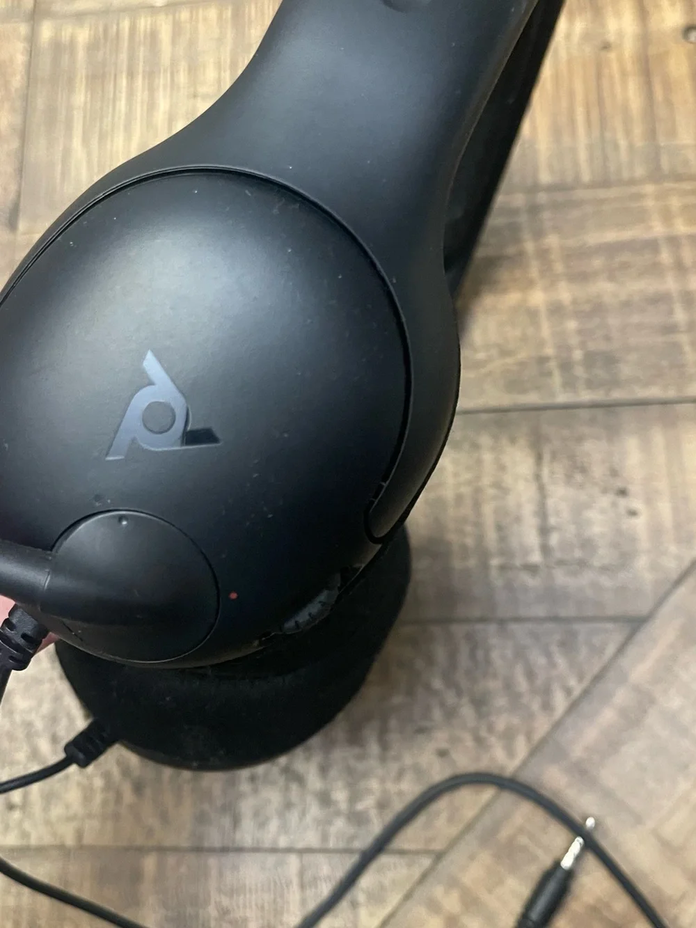 Black Wired Over-Ear Headset with Microphone - Gaming & Communication